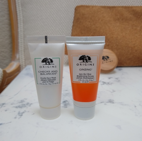 Travel Origins Skincare Set - Picture 2 of 10